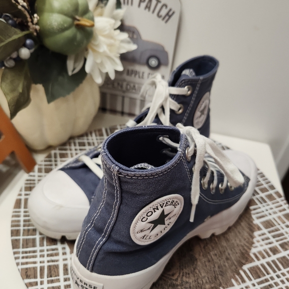 😍EUC Converse Chuck Taylor All Star High Top Lugged Lace Up Sneakers, Navy Blue - Picture 9 of 15